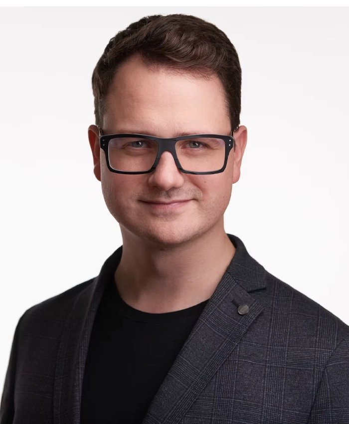 TB Photo - Nem csak fotózni tanult - vállalkozni is.