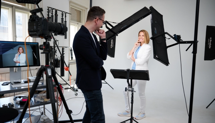 Instruálás a kamera előtt - TB Studio Kft.